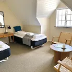 Hotell Gl. Brydegaard 3*